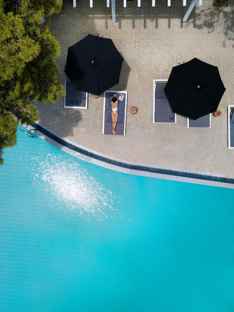 Akra Morea Hotel & Residences Monemvasia Bagian luar foto